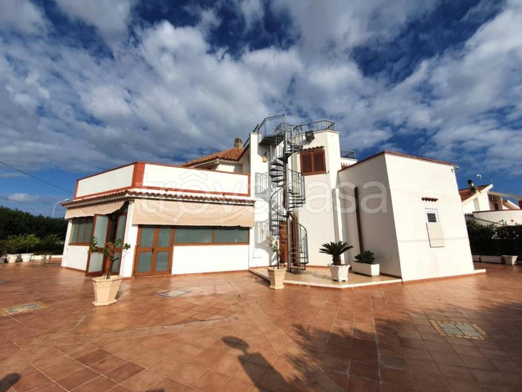 casa indipendente in vendita a Siracusa in zona Arenella