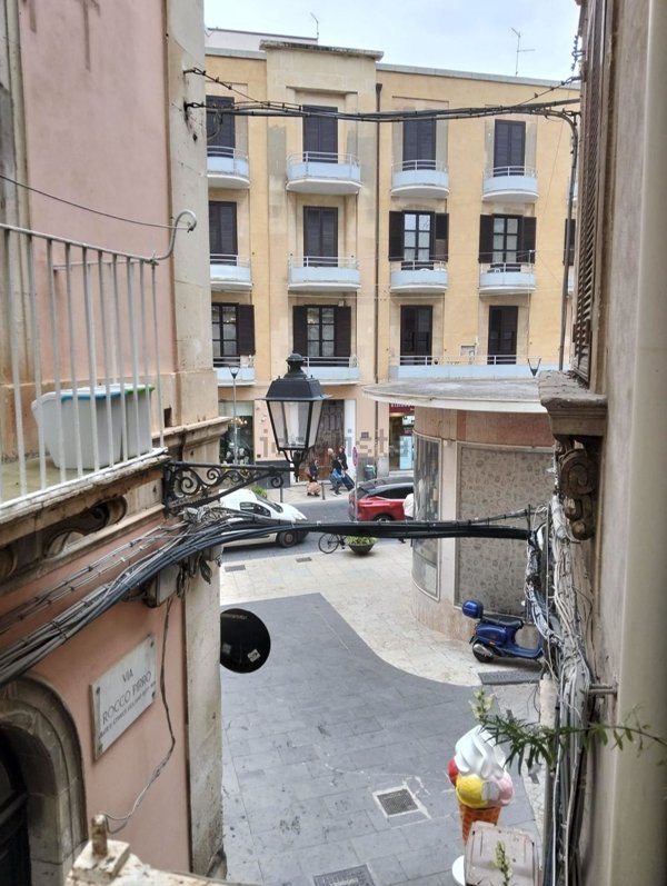 appartamento in vendita a Siracusa in zona Isola Ortigia