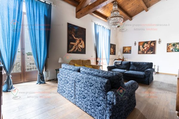 appartamento in vendita a Siracusa in zona Centro Città
