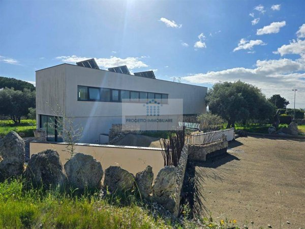 casa indipendente in vendita a Siracusa in zona Targia