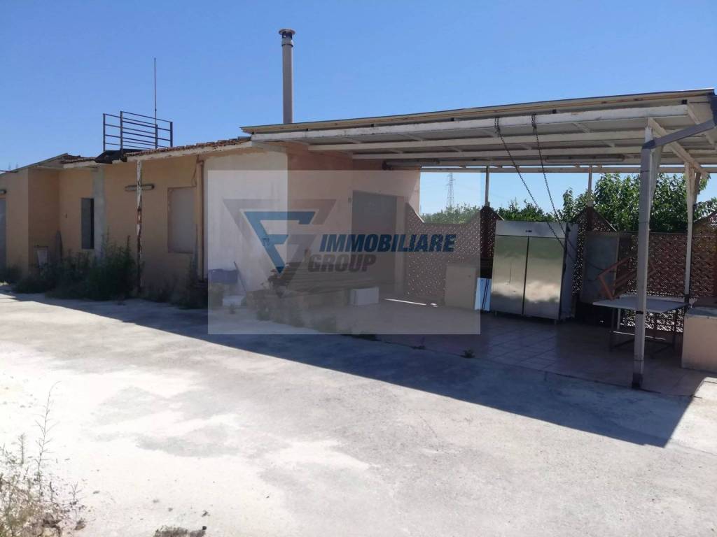 terreno edificabile in vendita a Siracusa in zona Belvedere