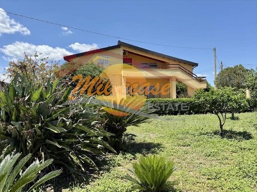 casa indipendente in vendita a Siracusa in zona Arenella