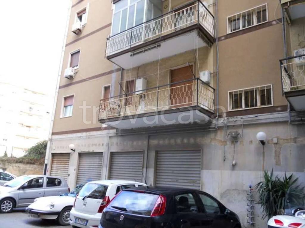 appartamento in vendita a Siracusa in zona Grottasanta