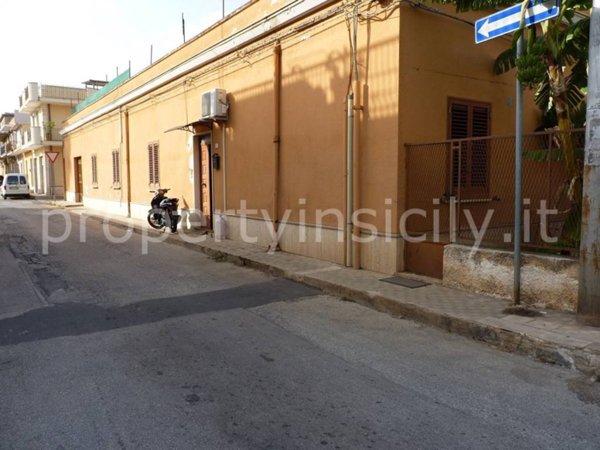 casa indipendente in vendita a Siracusa in zona Cassibile