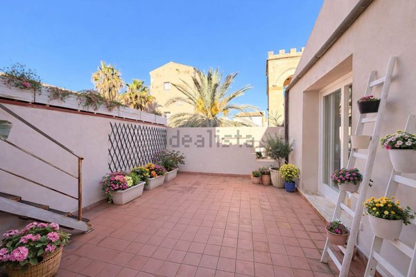 appartamento in vendita a Siracusa in zona Centro Città