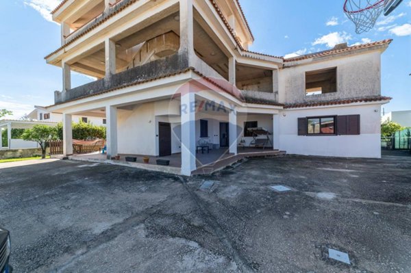 casa indipendente in vendita a Siracusa in zona Isola / Plemmirio