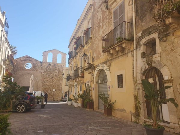 appartamento in vendita a Siracusa in zona Isola Ortigia