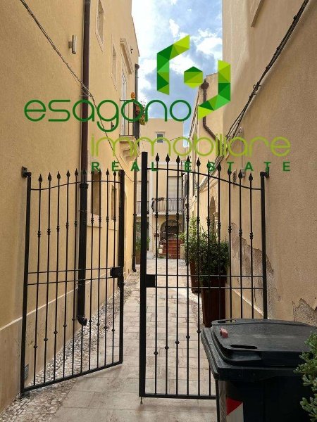 appartamento in vendita a Siracusa in zona Isola Ortigia