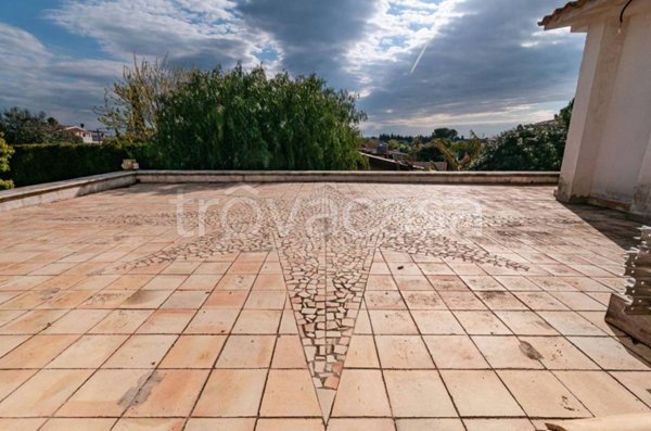 casa indipendente in vendita a Siracusa in zona Belvedere