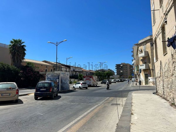 appartamento in vendita a Siracusa in zona Borgata