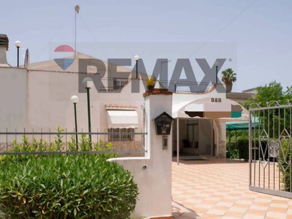 casa indipendente in vendita a Siracusa in zona Arenella