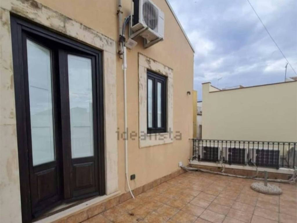 appartamento in vendita a Siracusa in zona Isola Ortigia