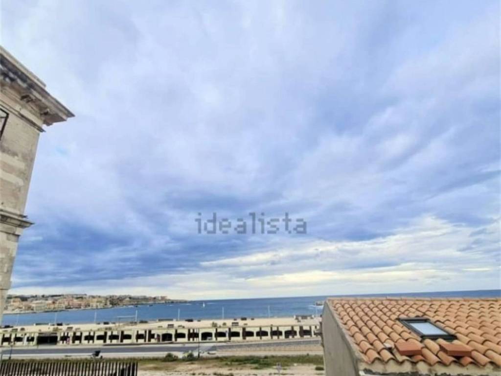 appartamento in vendita a Siracusa in zona Isola Ortigia