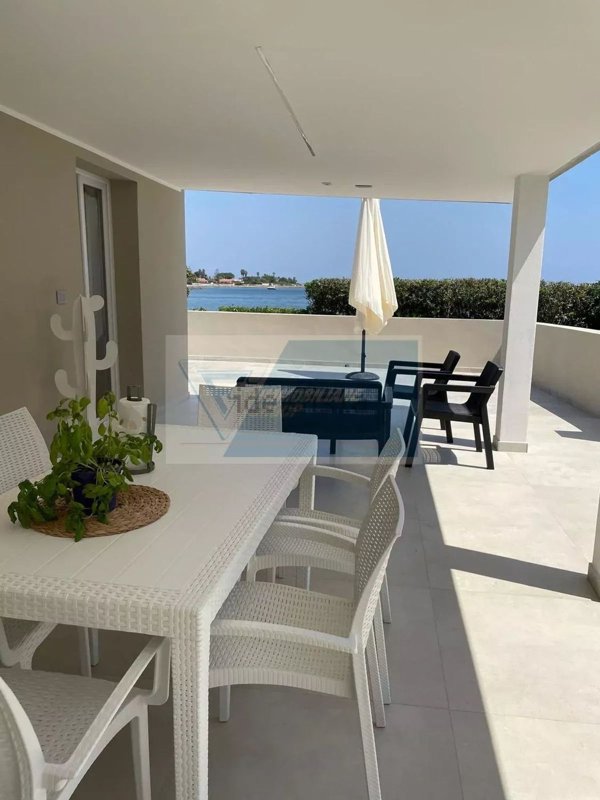 casa indipendente in vendita a Siracusa in zona Fontane Bianche