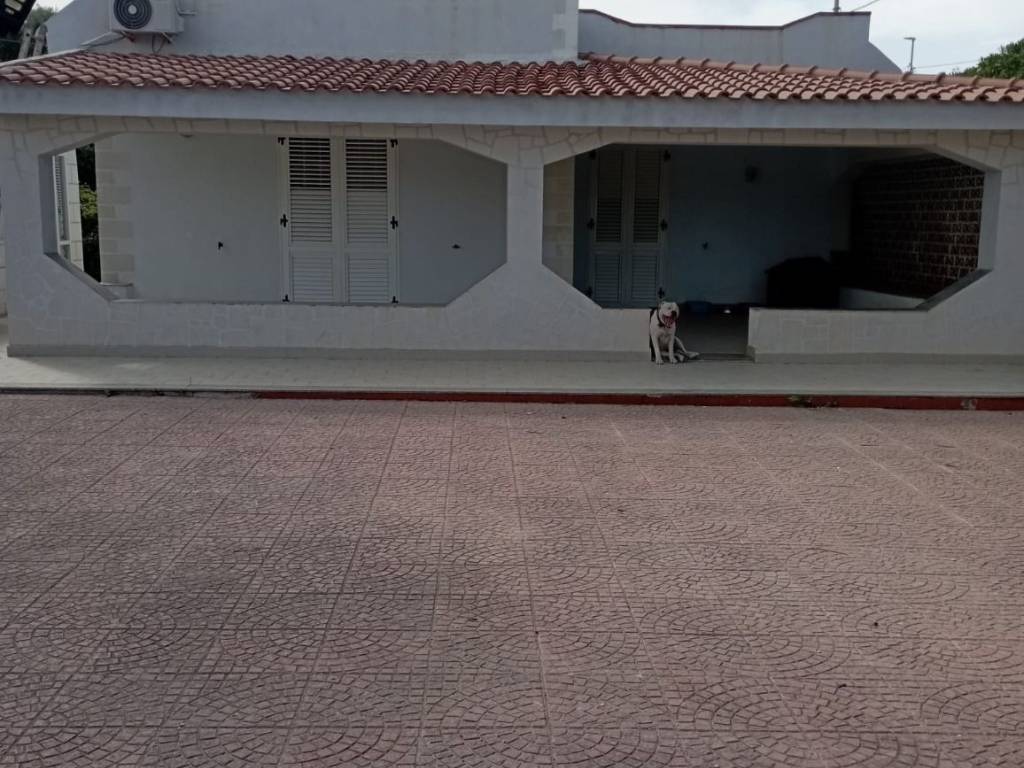 casa indipendente in vendita a Siracusa in zona Fontane Bianche