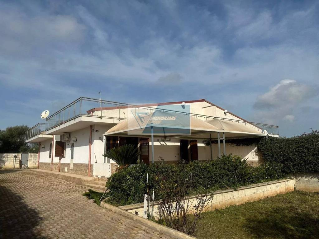 casa indipendente in vendita a Siracusa in zona Epipoli