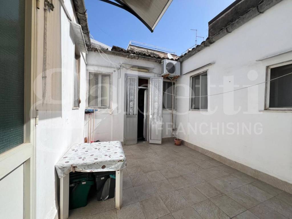 appartamento in vendita a Siracusa in zona Borgata