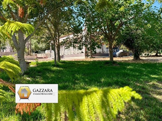 casa indipendente in vendita a Siracusa in zona Fontane Bianche