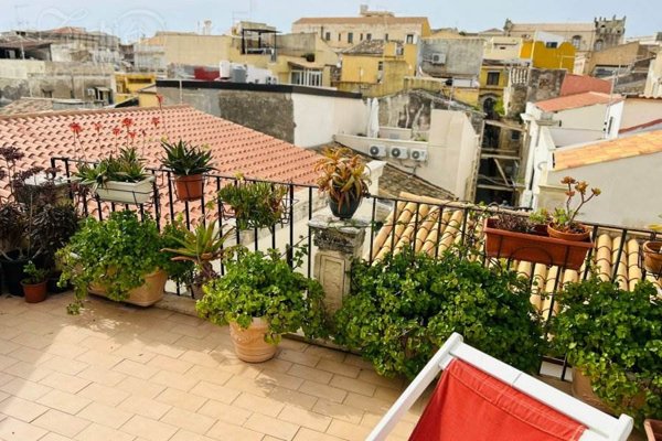 appartamento in vendita a Siracusa in zona Isola Ortigia