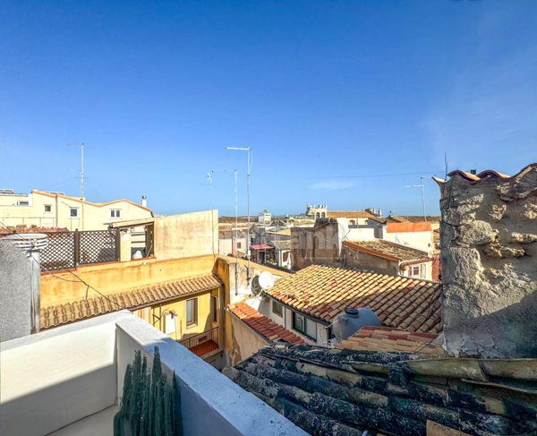 appartamento in vendita a Siracusa in zona Isola Ortigia