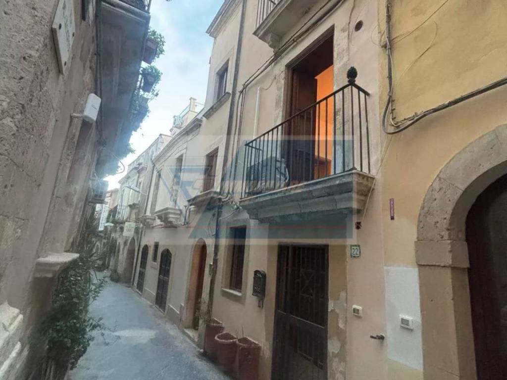 appartamento in vendita a Siracusa in zona Centro Città
