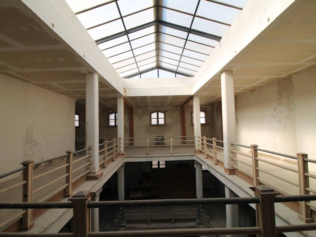 intera palazzina in vendita a Siracusa in zona Isola Ortigia