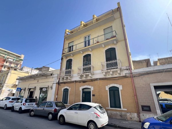 appartamento in vendita a Siracusa in zona Centro Città