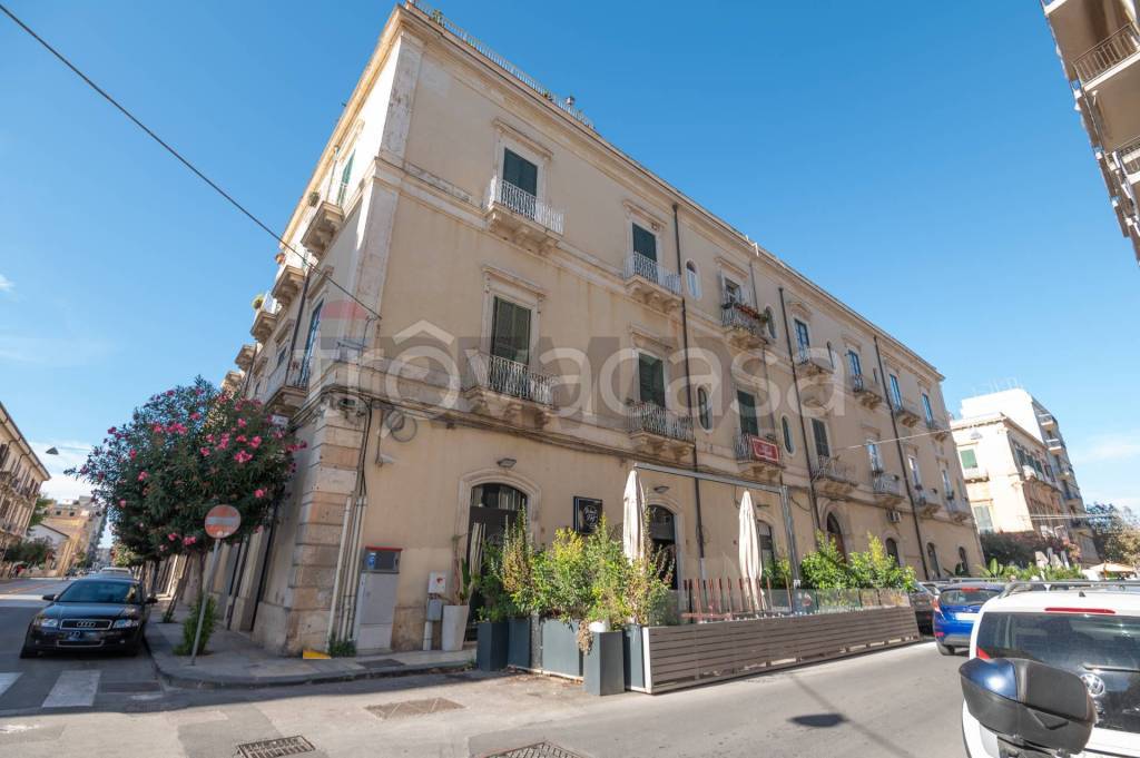 appartamento in vendita a Siracusa in zona Centro Città