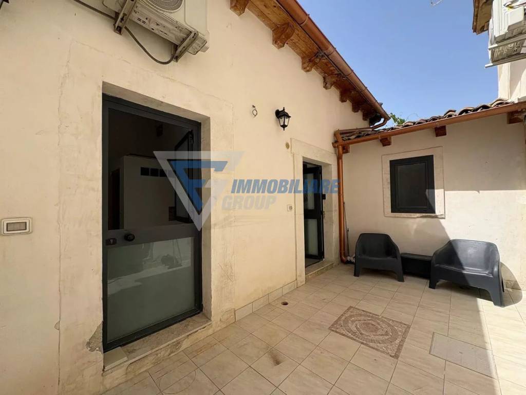 appartamento in vendita a Siracusa in zona Centro Città