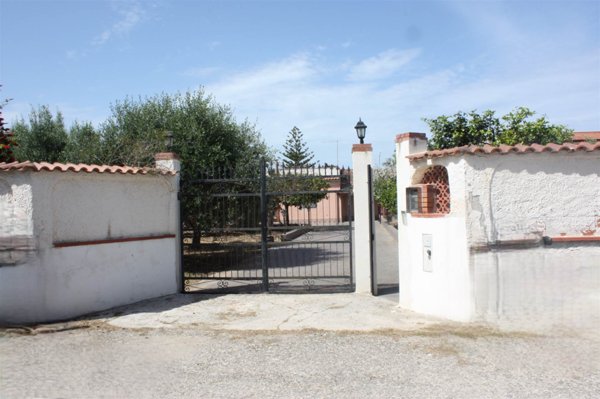 casa indipendente in vendita a Siracusa in zona Isola / Plemmirio