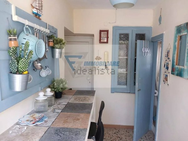 appartamento in vendita a Siracusa in zona Isola / Plemmirio