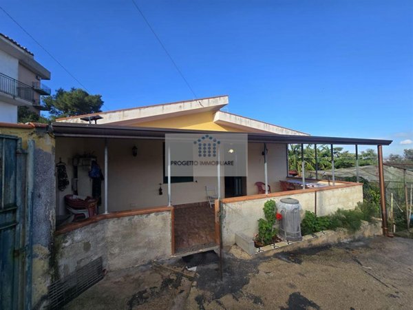 casa indipendente in vendita a Siracusa in zona Belvedere