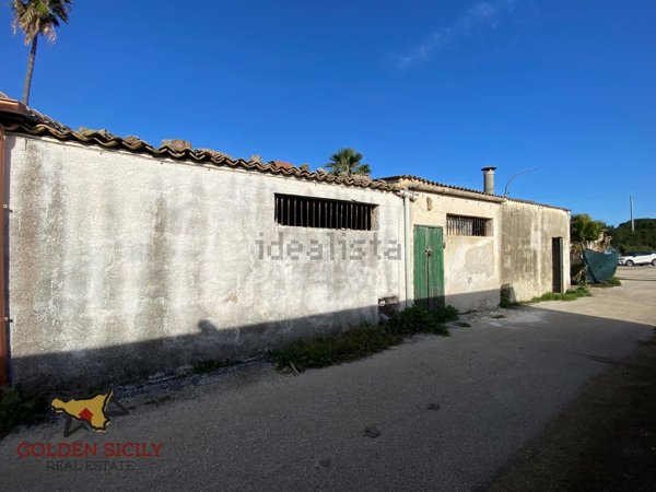 casa indipendente in vendita a Siracusa in zona Isola / Plemmirio