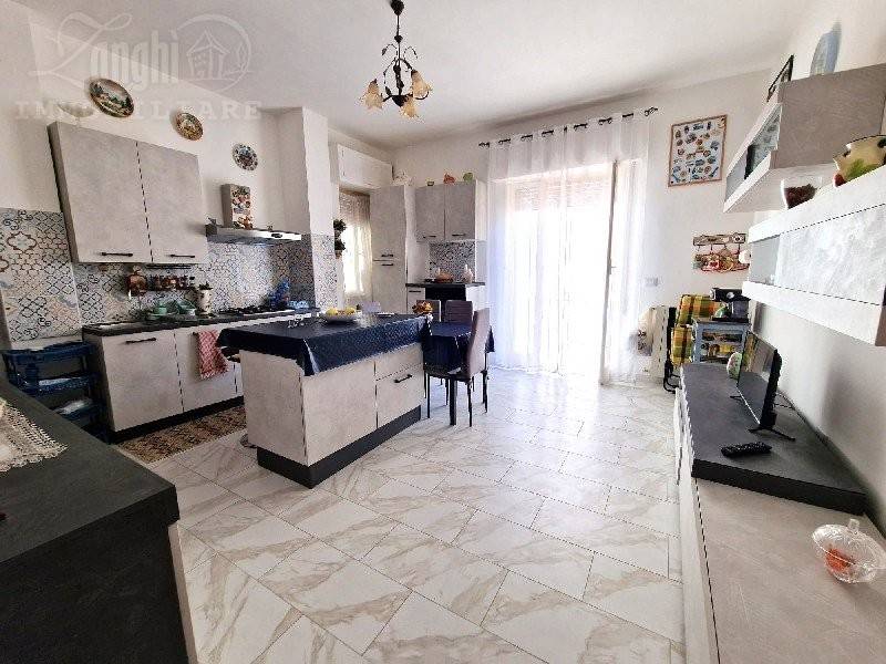 appartamento in vendita a Siracusa in zona Borgata