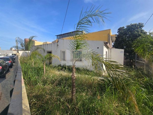 casa indipendente in vendita a Siracusa in zona Epipoli