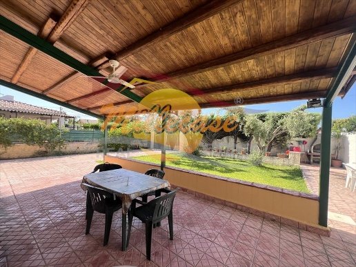 casa indipendente in vendita a Siracusa in zona Centro Città