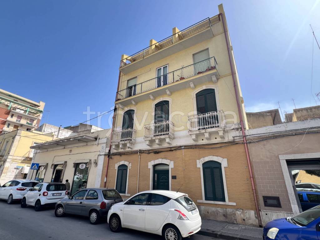 appartamento in vendita a Siracusa in zona Centro Città