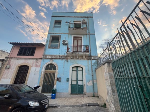 appartamento in vendita a Siracusa in zona Centro Città