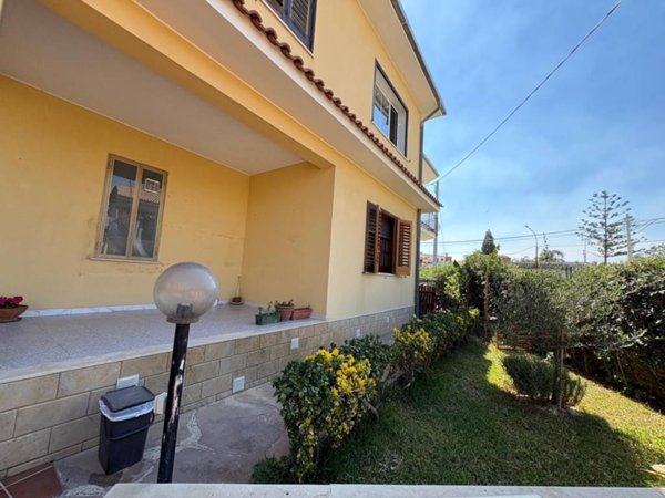 appartamento in vendita a Siracusa in zona Targia