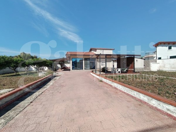 casa indipendente in vendita a Siracusa in zona Isola / Plemmirio