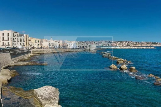 appartamento in vendita a Siracusa in zona Centro Città