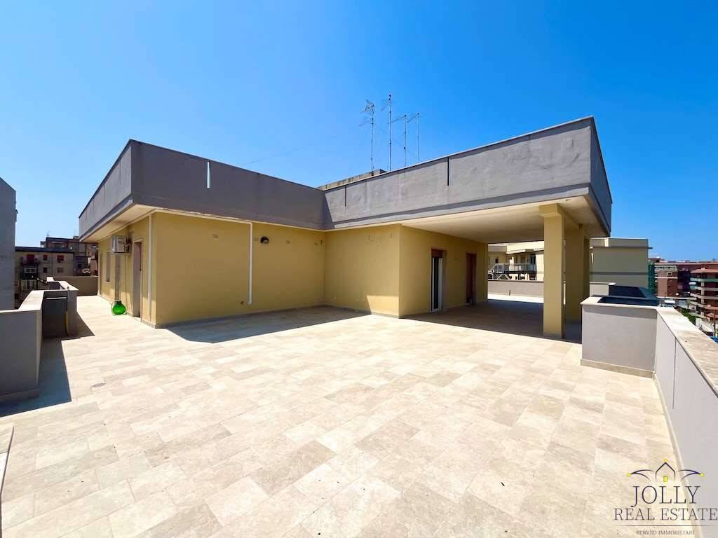appartamento in vendita a Siracusa in zona Centro Città