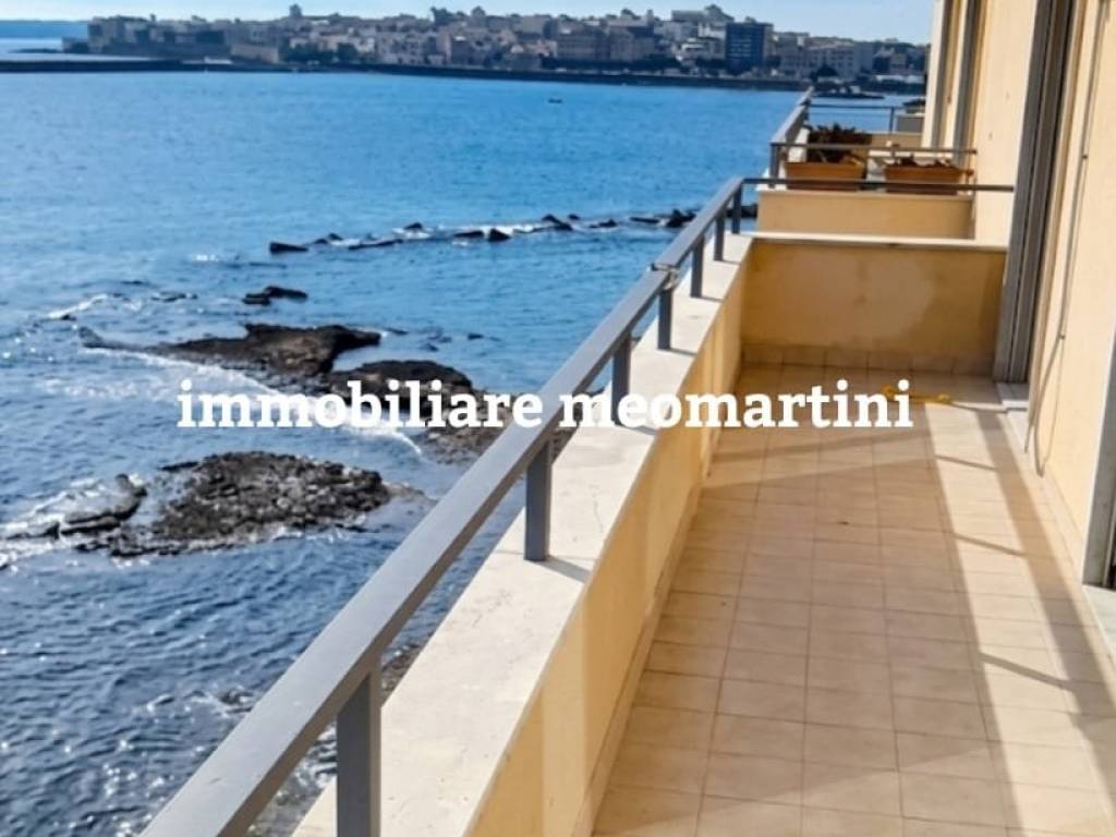 appartamento in vendita a Siracusa in zona Borgata