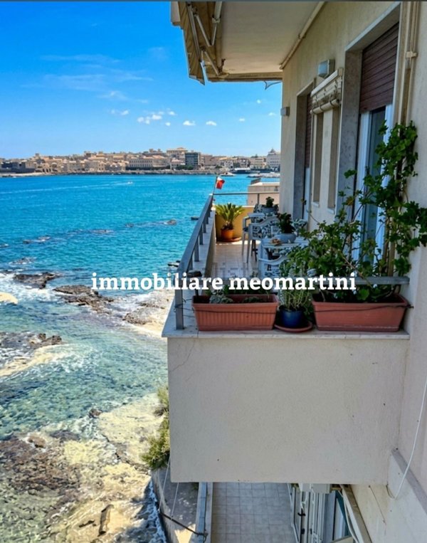 appartamento in vendita a Siracusa in zona Borgata