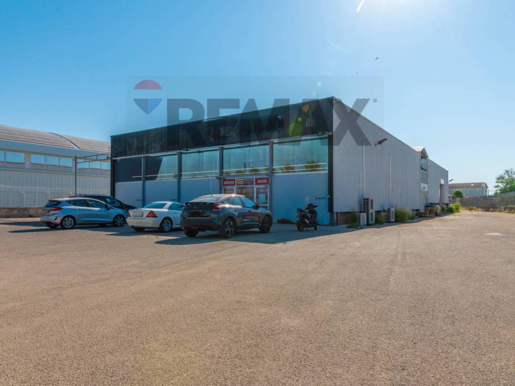 negozio in vendita a Siracusa in zona Isola Ortigia