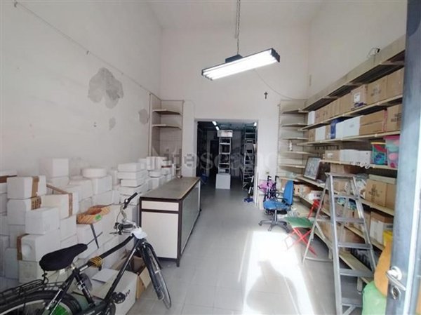 locale commerciale in vendita a Siracusa in zona Centro Città
