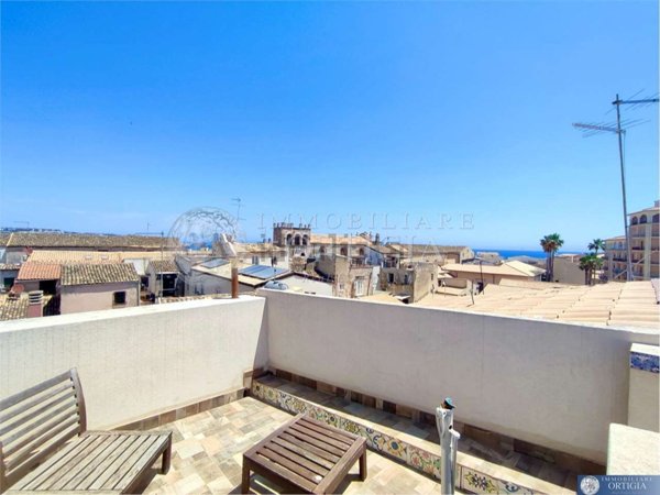 appartamento in vendita a Siracusa in zona Centro Città