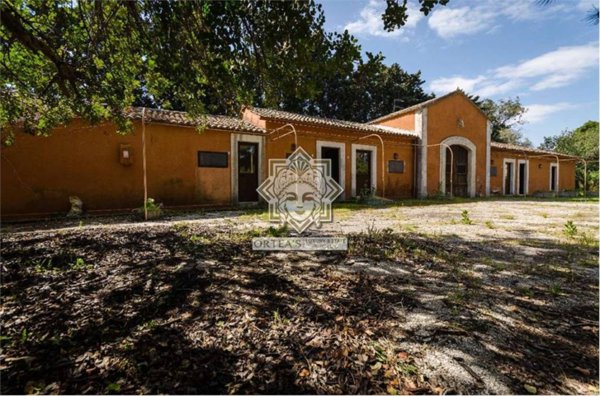 casa indipendente in vendita a Siracusa in zona Isola / Plemmirio