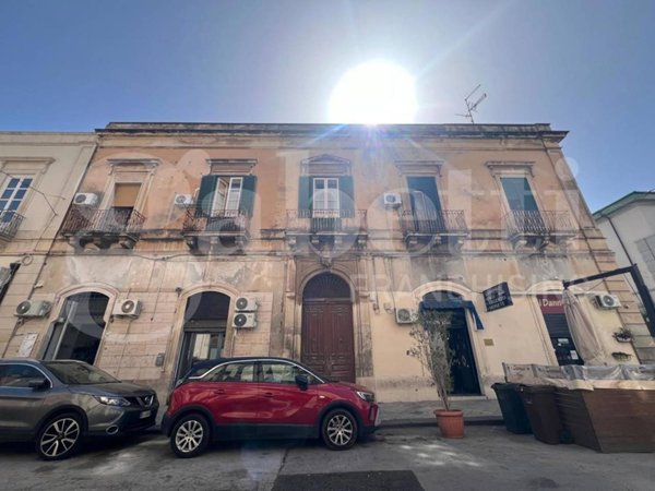 appartamento in vendita a Siracusa in zona Borgata
