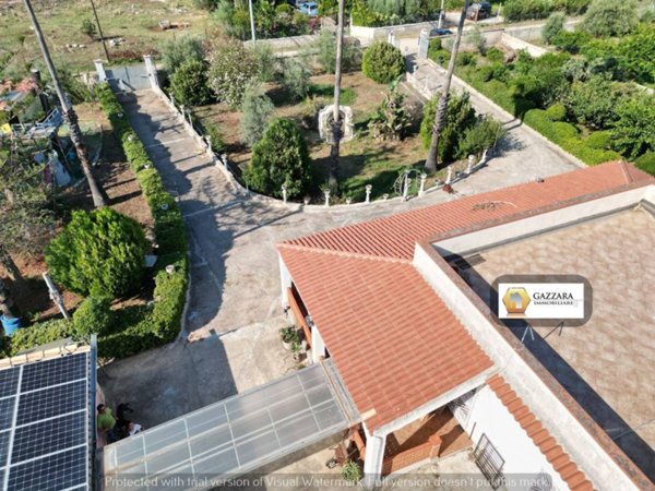 casa indipendente in vendita a Siracusa in zona Targia